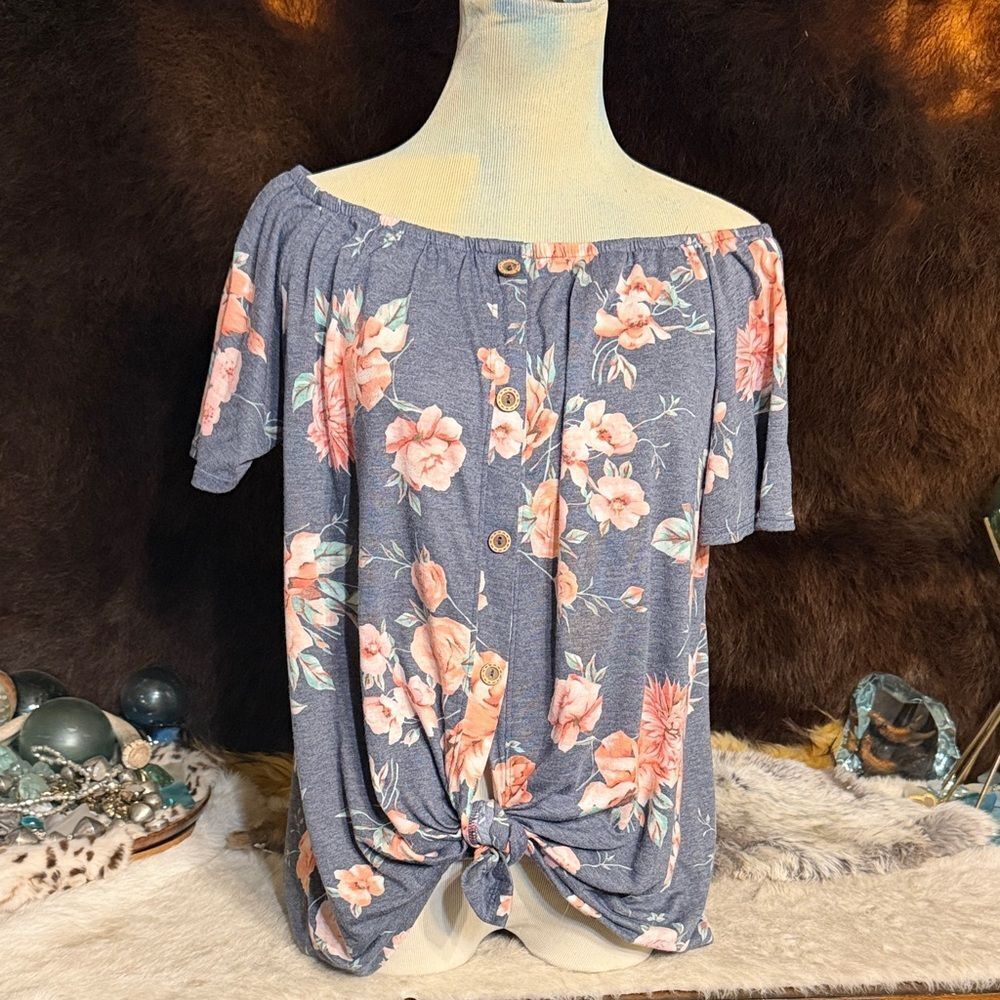 Floral Off-Shoulder Short Sleeve Top L (3750) - Picture 1 of 4